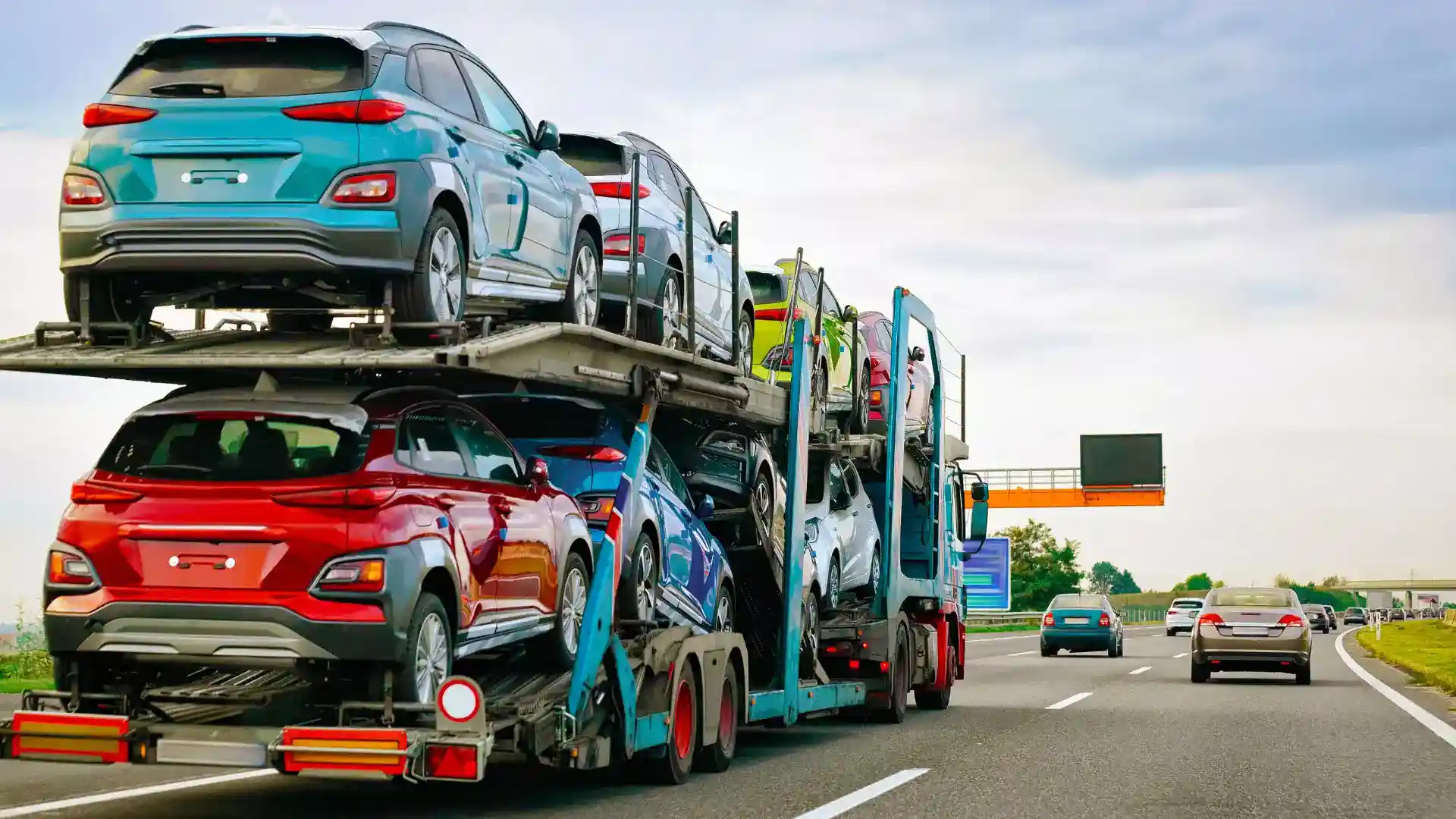 What is boat auto transport